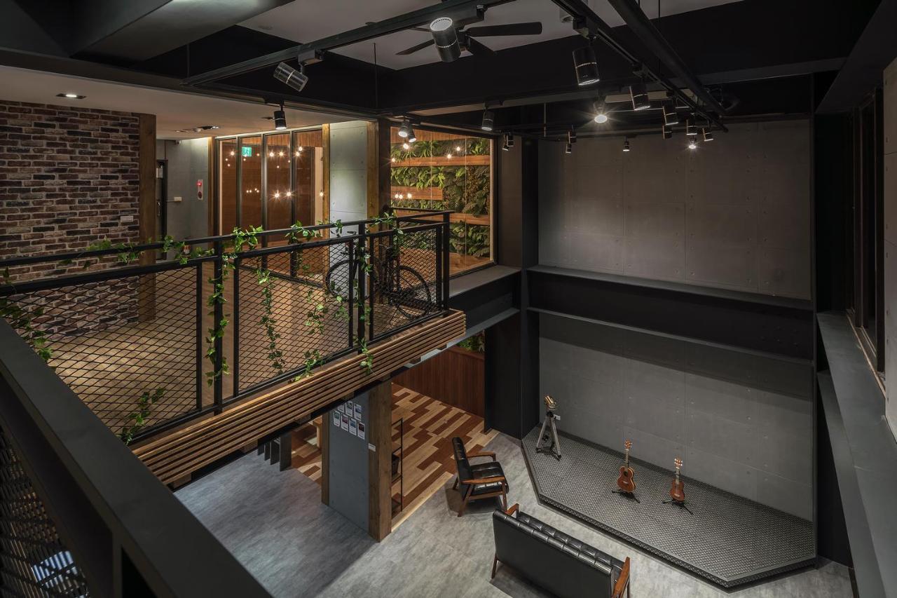 Hostel 貓頭鷹旅店 Yuchi Exterior foto