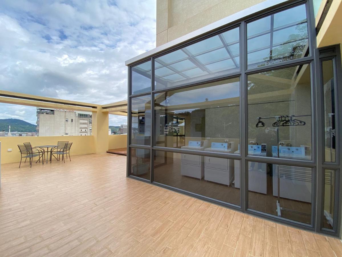 Hostel 貓頭鷹旅店 Yuchi Exterior foto